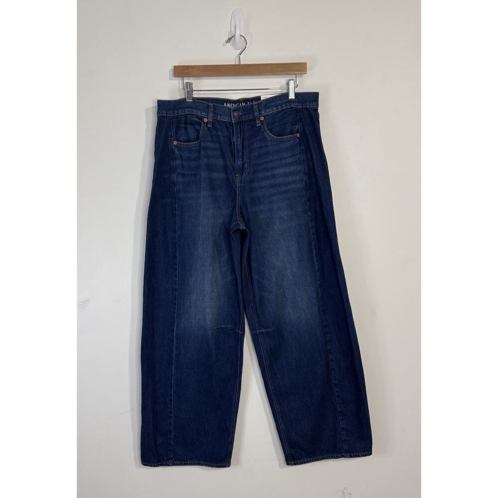 NWT American Eagle Strigid Dreamy Drape Barrel Jeans Size 12 /31W Dark Indigo - Picture 3 of 14